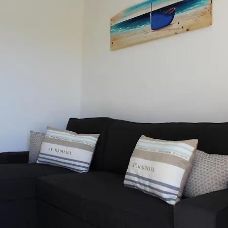 Apartment Appartement Climatise Vue Mer Terrasse Et Piscine Bandol